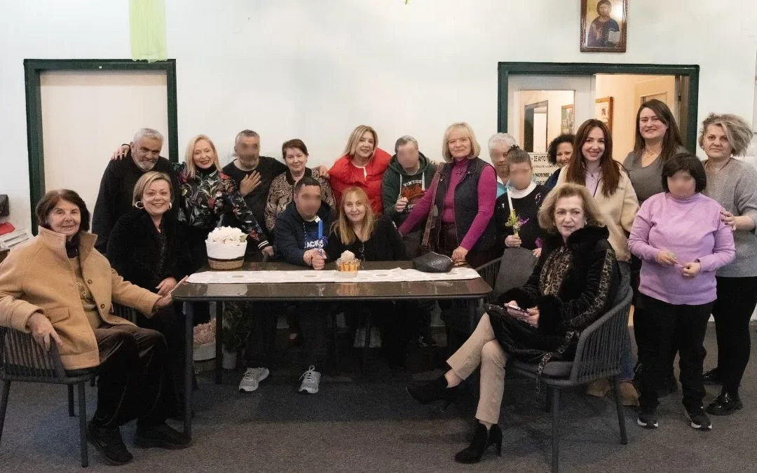 «Κυψέλη» Ιωαννίνων: Δημιουργίες αγάπης για το πασχαλινό bazaar στο κέντρο της πόλης