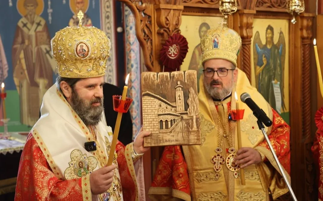 Τιμήθηκε η Ζωοδόχος Πηγή στην Αλβανία – Εορτασμός  επετείων 10 ετών από την ενθρόνιση των Μητροπολιτών  Φίερι  και Ελμπασάν