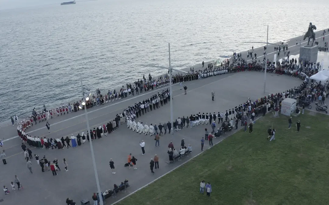 Το «Καγκελάρι – Κύκλες» επιστρέφει στη Θεσσαλονίκη με εκατοντάδες χορευτές