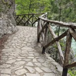Κόνιτσα: Επιχείρηση της Πυροσβεστικής για τραυματισμένη πεζοπόρο κοντά στη Μονή Στομίου