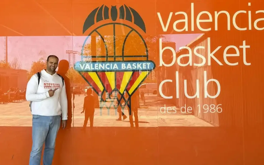 Στη «βιομηχανία» μπάσκετ της Βαλένθια ο Νίκος Ντούγιας