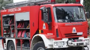 Ιωάννινα: Φωτιά σε Ι.Χ. στην οδό Γ. Παπανδρέου