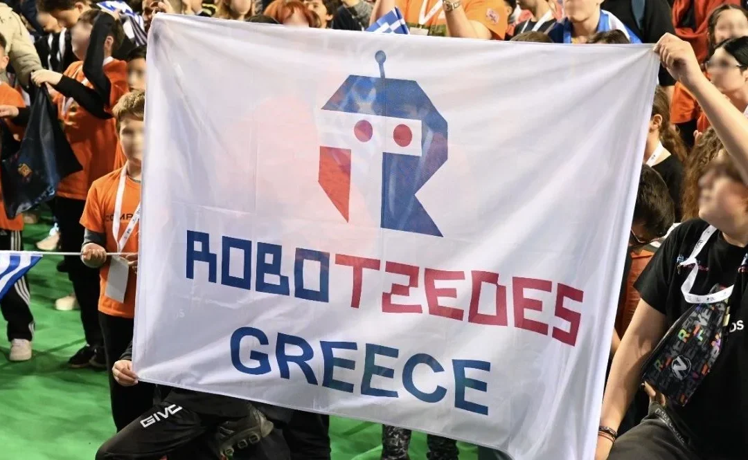 7 μετάλλια για τους ROBOTZEDES της «Μελέτη Ελένη Θάνου»