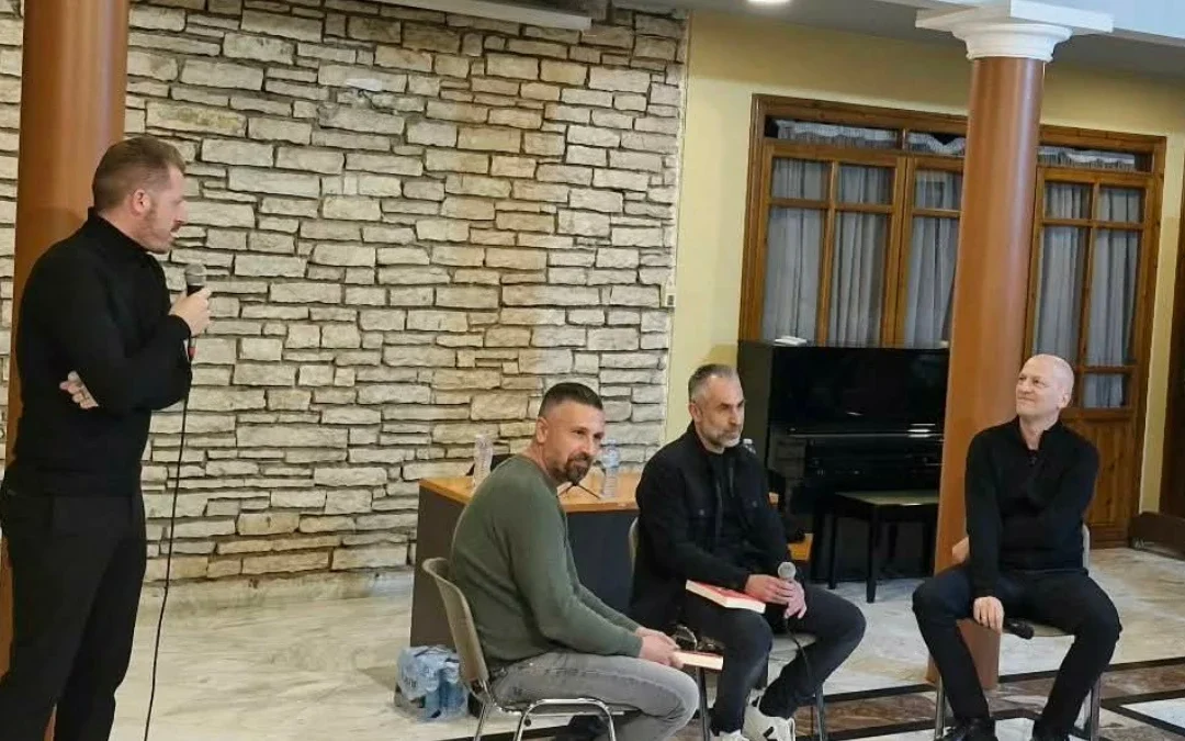 Ηγουμενίτσα: Τιμητική βράβευση του Θεοφάνη Τάση σε μια βραδιά φιλοσοφίας και διαλόγου