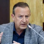 Πρωτομαγιά και αφισορύπανση: Προβληματισμός από τον Θωμά Μπέγκα για τη μορφή των κινητοποιήσεων