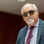 Μια πράξη γενναιότητας και ευθύνης για το νέο γραμματέα του ΠΑΣΟΚ