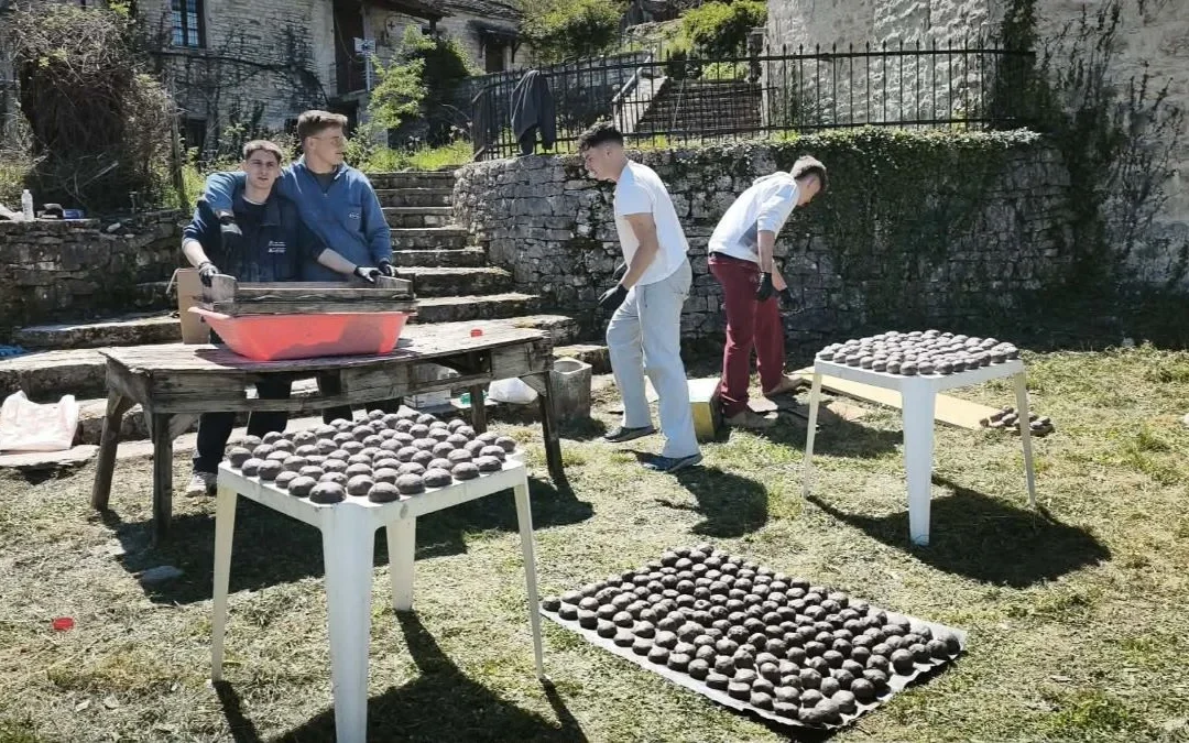 Αρίστη Ζαγορίου: Σε εξέλιξη οι προετοιμασίες για το έθιμο με τα «βόλια»