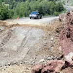 Κάτοικοι και επαγγελματίες καταγγέλουν την εγκατάλειψη του δρόμου Δίστρατο – Βασιλίτσα, απαιτώντας άμεσες παρεμβάσεις