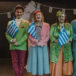 «Η Περιφέρεια» του Σουρή στα Ιωάννινα – Πολιτική σάτιρα με σύγχρονη ματιά από τη Σκηνή 125