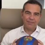 Τσίπρας: Αποκάλυψε τα χρώματα του νέου κόμματος: «Το μπλε της πατρίδας, το κόκκινο των αγώνων»