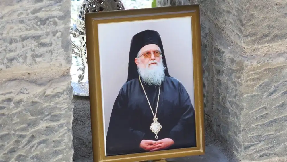 Η διαθήκη του αείμνηστου Μητροπολίτου Κονίτσης Ανδρέου – Δεν είχε καμία περιουσία