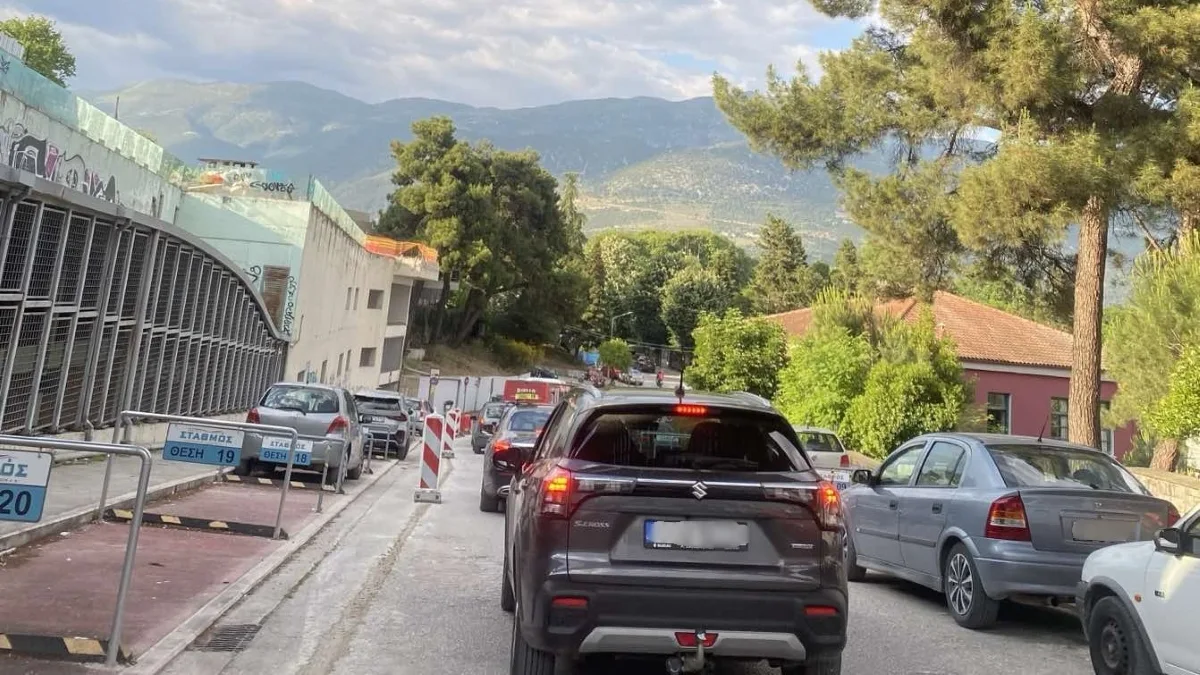 Κυκλοφοριακό «έμφραγμα» στο κέντρο των Ιωαννίνων