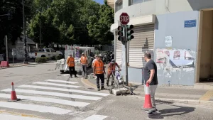 Ιωάννινα: Συνεχίζονται οι διαγραμμίσεις διαβάσεων – Από τον Κατσικά στο κέντρο και τον Μώλο (βίντεο)