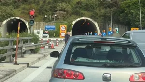 Νέα εκτροπή οχήματος στην Εγνατία Οδό το πρωΐ στο ύψος της Τύριας