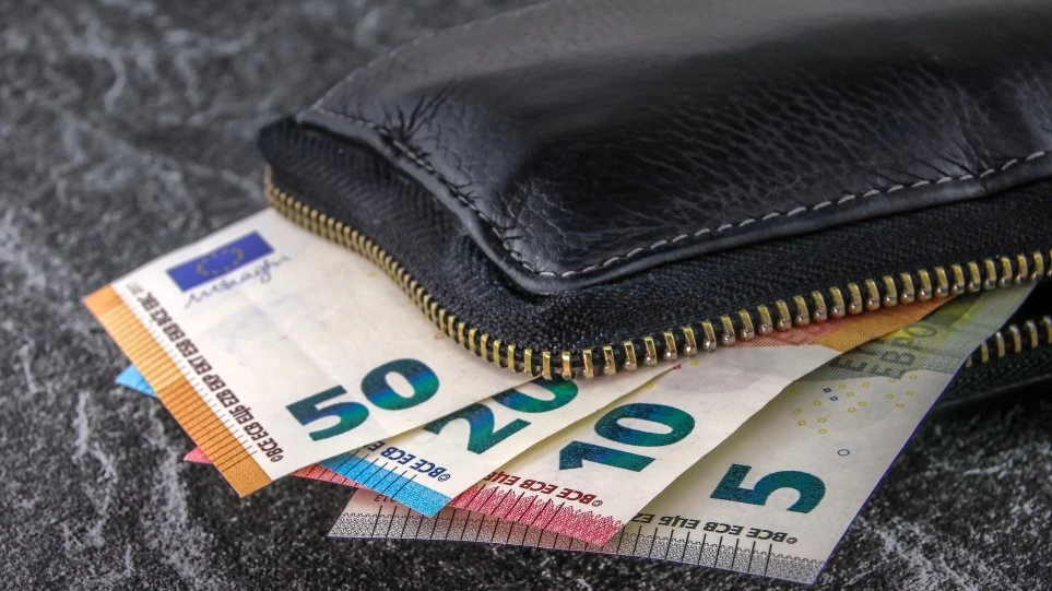 Ιωάννινα: Συνελήφθη για κλοπή 150 ευρώ από σπίτι φιλικού του προσώπου