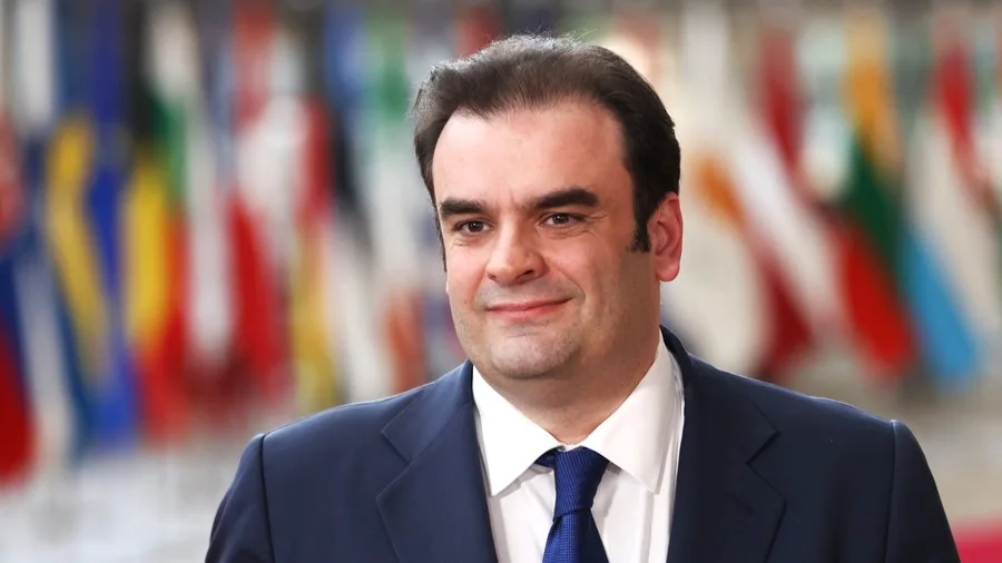 Πιερρακάκης: Στόχος για χρέος κάτω από 120% έως το 2029 και νέες αλλαγές για λογιστές