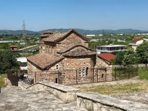 Τρεις ναοί-πολιτιστικά μνημεία στην Αλβανία (φωτογραφίες)