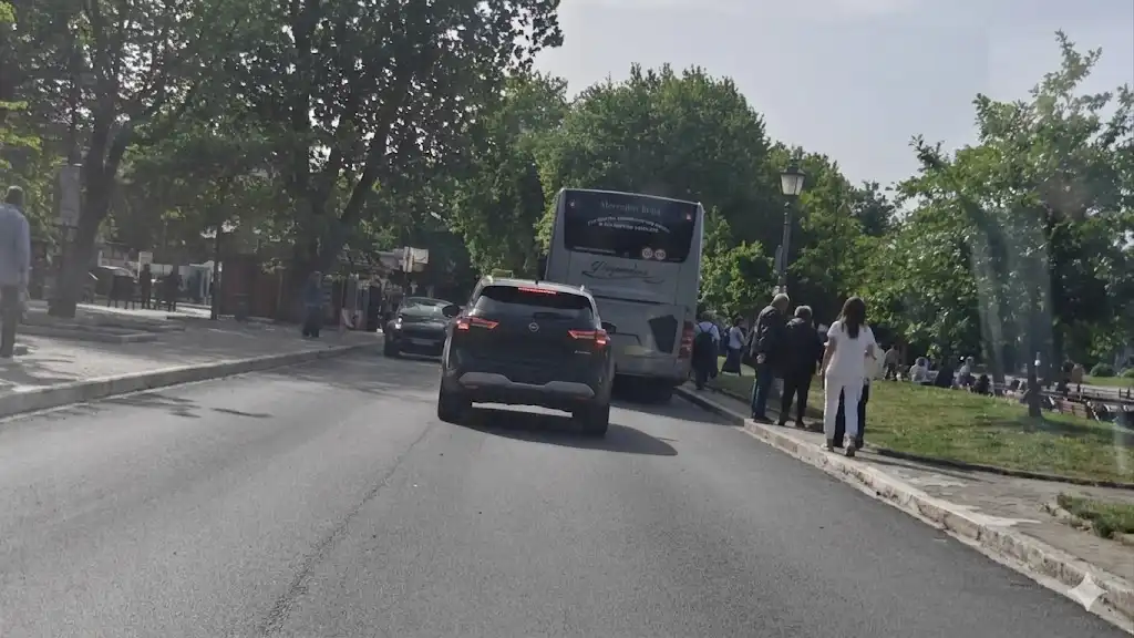 «Νοκάουτ» το παραλίμνιο - τουριστικό και ιστορικό κέντρο των Ιωαννίνων: Όταν ο τουρισμός και οι εκδηλώσεις παραλύουν τη... βιτρίνα της πόλης