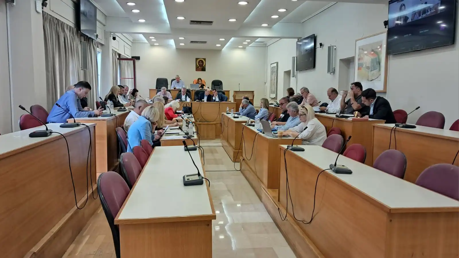 Απολογισμός Περιφερειακής Αρχής - Καχριμάνης για το ΑΕΠ: Η Ήπειρος τρέχει να καλύψει το κενό δεκαετιών απομόνωσης