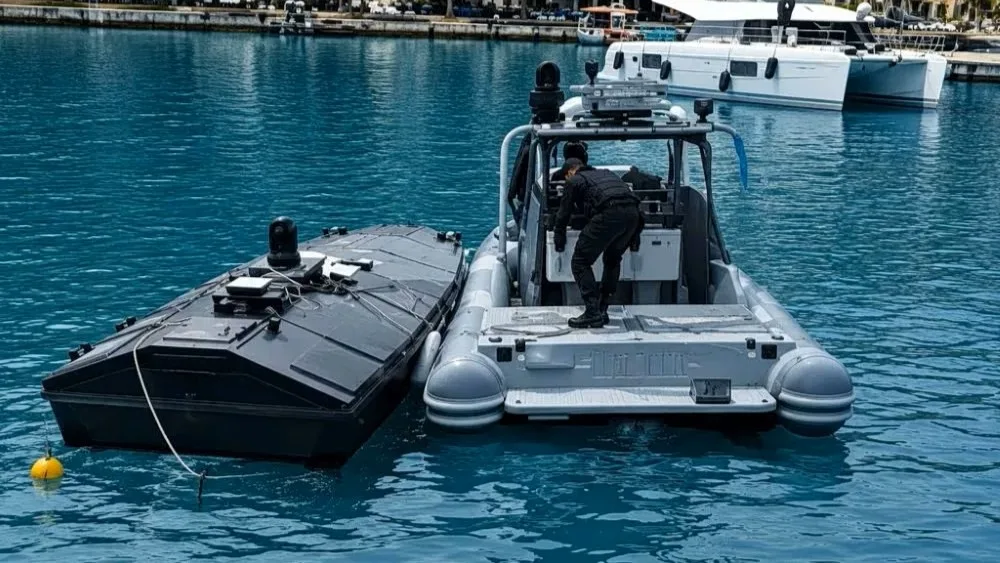 Drone με εκρηκτικά: Αυτό είναι το επικρατέστερο σενάριο για το πώς κατέληξε στη Λευκάδα (βίντεο)