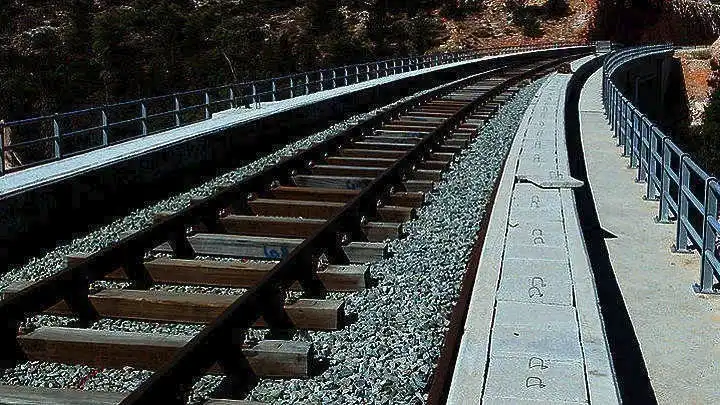Θεσσαλονίκη: Νεκρός άνδρας που παρασύρθηκε από τρένο στο Κορδελιό