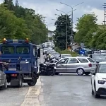 Σοβαρό τροχαίο ατύχημα στη λεωφόρο Μακρυγιάννη των Ιωαννίνων – Σε σοβαρή κατάσταση ο οδηγός δικύκλου (βίντεο)