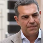 Τσίπρας: «Κρατικά εγγυημένη ληστεία» με τα κόκκινα δάνεια και τους πλειστηριασμούς (video)