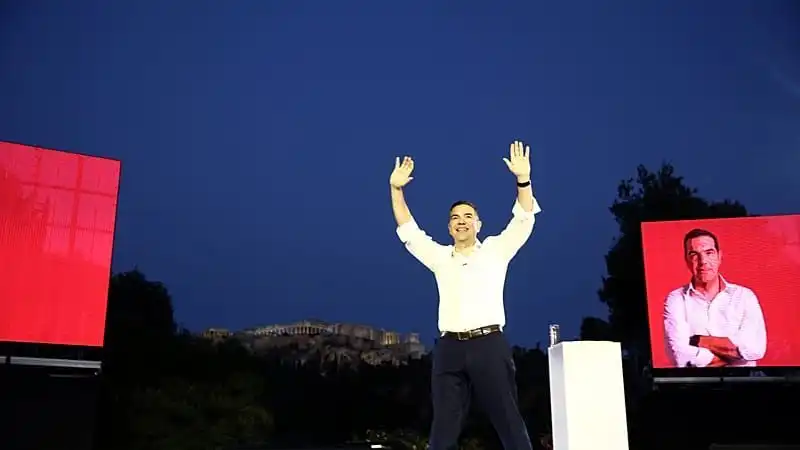 Γ. Στέφος: «Ο Τσίπρας επέστρεψε για να ξαναγίνει πρωθυπουργός»