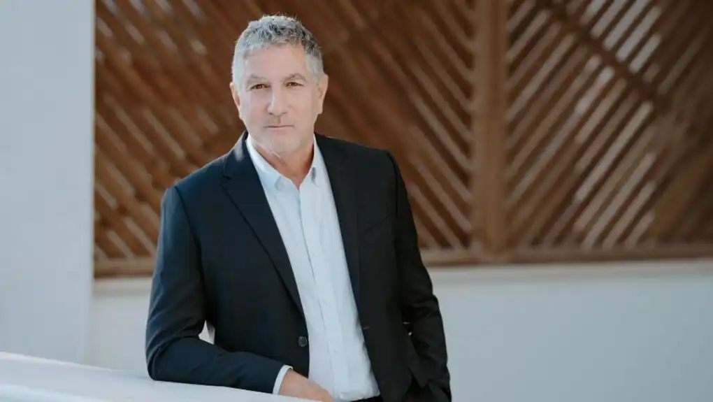 Υπόθεση υποκλοπών: Πολιτικός «σεισμός» από τις νέες δηλώσεις Ντίλιαν στην «Εφ.Συν.» – Παρέμβαση της Δικαιοσύνης ζητά το ΠαΣοΚ
