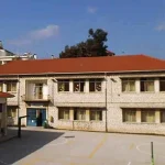 Βαλάνειος Σχολή: «Ποιος εγγυάται την ασφάλεια των παιδιών;» – Καταγγελία γονέων για την κατάσταση του κτιρίου