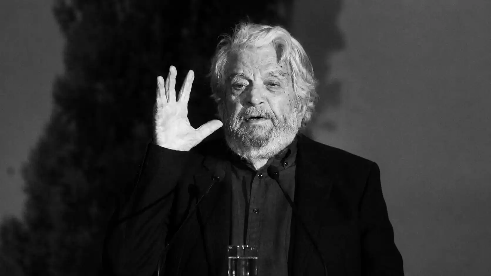 Πέθανε ο ηθοποιός Άγγελος Αντωνόπουλος