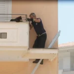 Ηγουμενίτσα: Επιχείρηση της Πυροσβεστικής για τη διάσωση γάτας από μπαλκόνι 4ου ορόφου (φωτογραφίες)