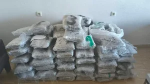 Ηγουμενίτσα: Κατασχέθηκαν 96 κιλά κάνναβης σε μισθωμένο αυτοκίνητο