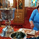 Συνταξιούχος εκπαιδευτικός φροντίζει τους ναούς σε χωριό της Παραμυθιάς