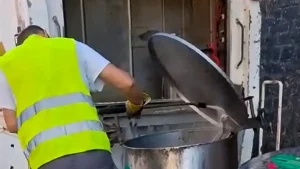 Δήμος Ιωαννιτών: Ξανά σε δράση το ειδικό μηχάνημα πλύσης κάδων