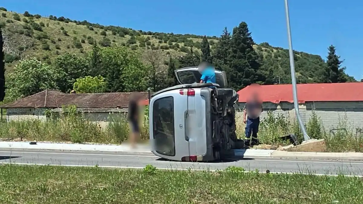Τροχαίο στην Εθνική Οδό Ιωαννίνων – Κόνιτσας μετά την Ελεούσα (φωτογραφίες)