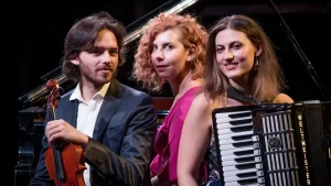 «Μουσικές του κινηματογράφου από το Trio Musarti» στο Μουσείο Αργυροτεχνίας