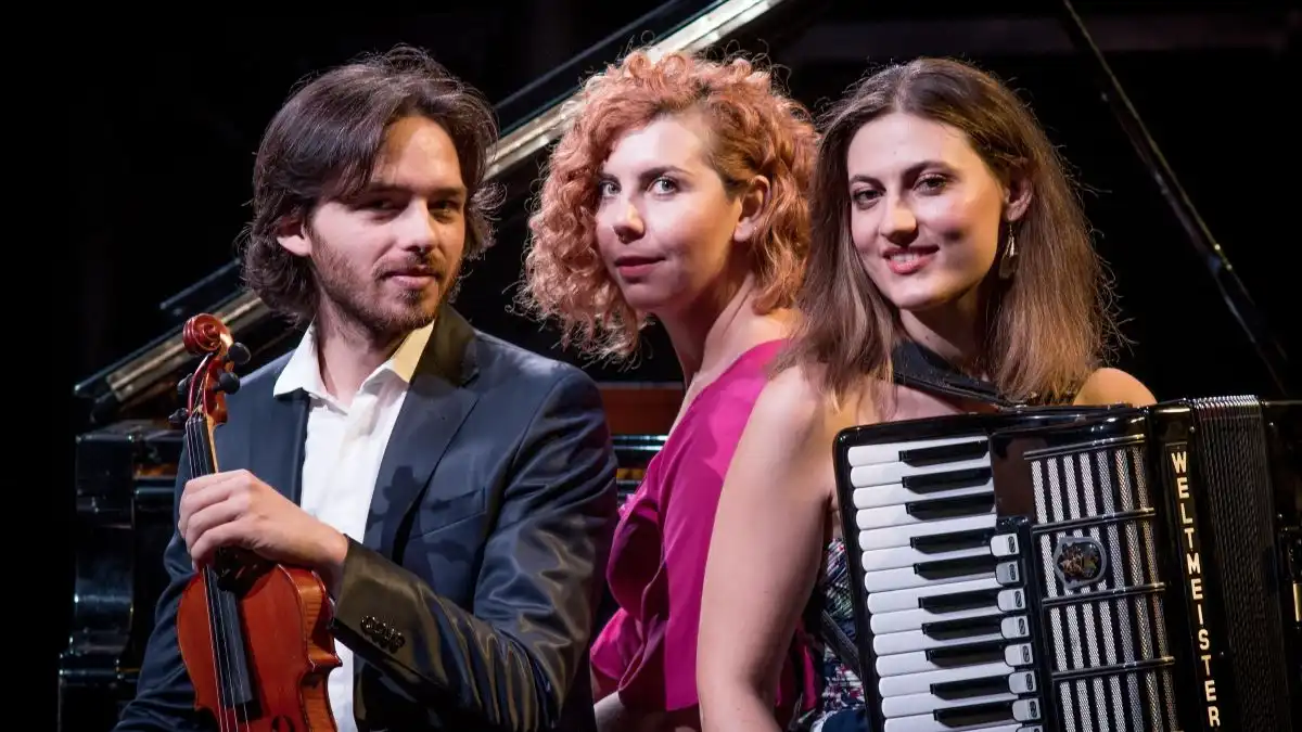 «Μουσικές του κινηματογράφου από το Trio Musarti» στο Μουσείο Αργυροτεχνίας