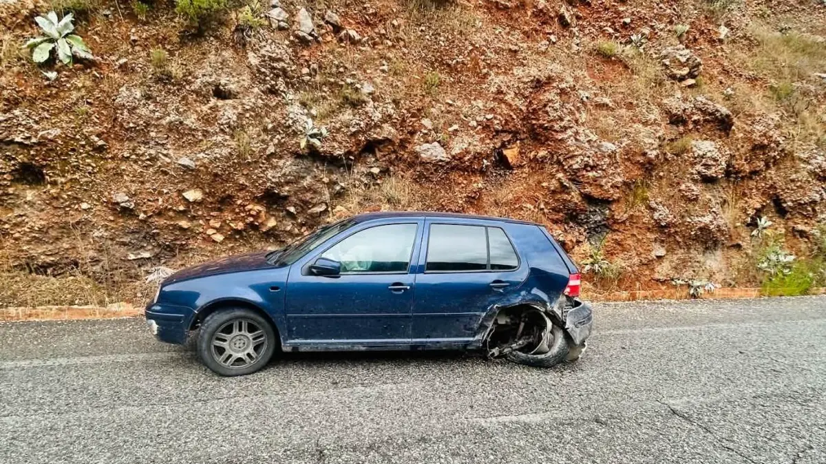Τροχαίο ατύχημα στην παλιά Εθνική Οδό Ιωαννίνων – Άρτας στο ύψος του Αγίου Γεωργίου
