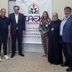 Ο Κυριάκος Πιερρακάκης στο τυροκομείο της ΣΑΕΚ Ιωαννίνων στην Ι.Μ. Βελλάς