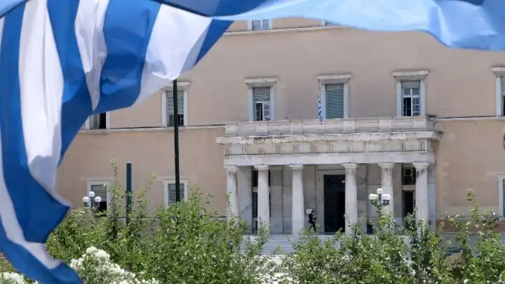Συνταγματική αναθεώρηση: Μία εξαετή θητεία για τον Πρόεδρο της Δημοκρατίας προτείνει η ΝΔ