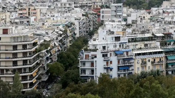 Δήμος Αθηναίων: Δωρεάν κλιματιστικά σε νοικοκυριά που πλήττονται από την ενεργειακή φτώχεια