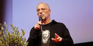 Παραιτήθηκε από εκπρόσωπος Τύπου του κόμματος Καρυστιανού ο Θ. Αυγερινός – Αιχμές για «παράλληλο γραφείο Τύπου»