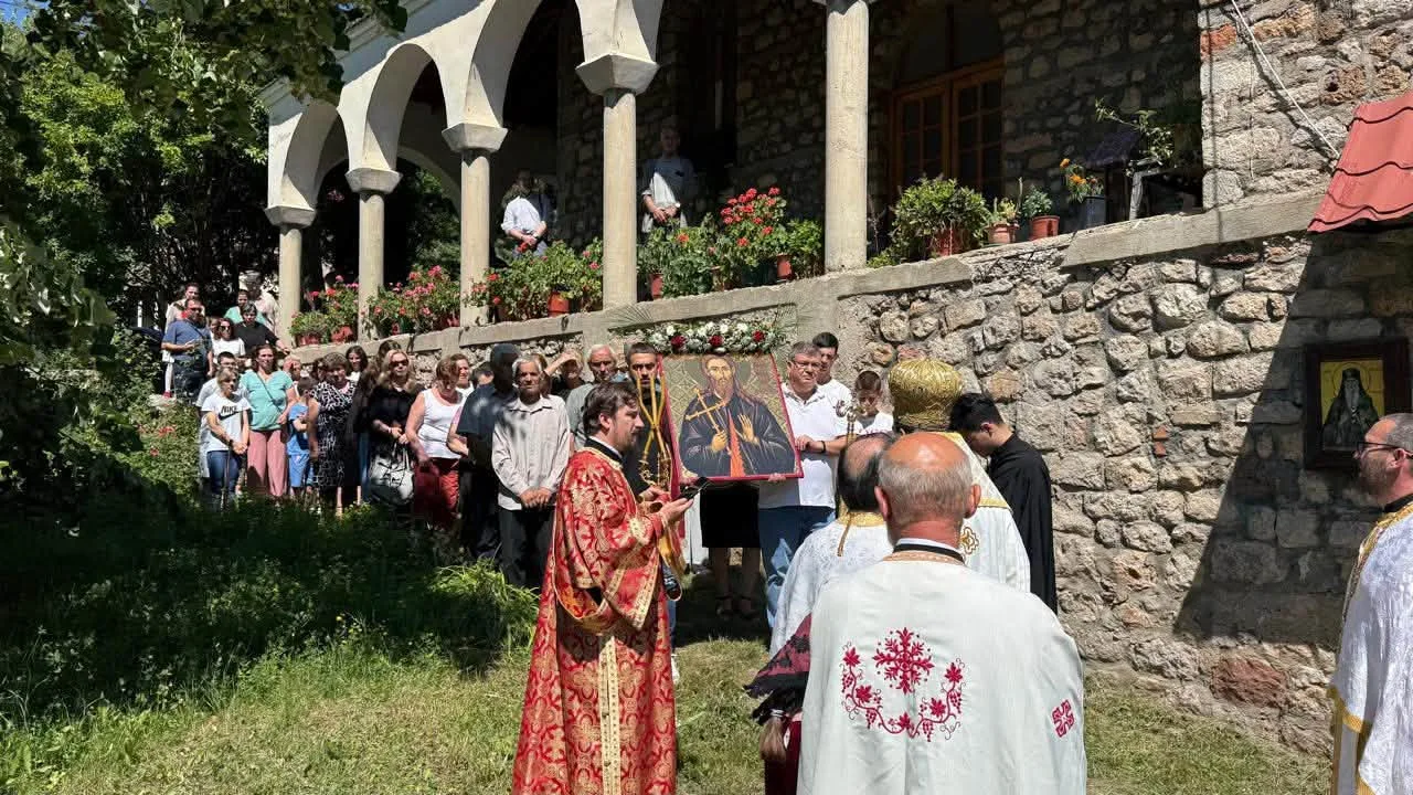 Eoρτάστηκε η μνήμη του τοπικού νεομάρτυρα Νικολάου από την Κορυτσά (ΦΩΤΟ)