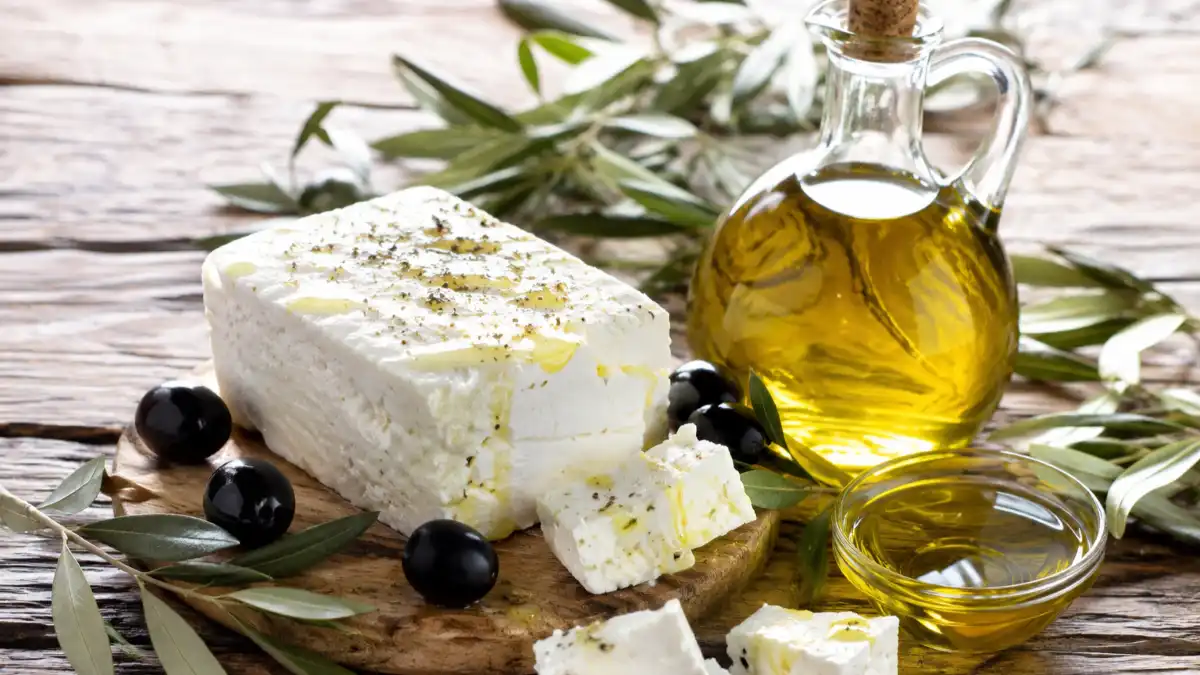 Φέτα και ελαιόλαδο έφεραν εξαγωγές άνω των 2,1 δισ. ευρώ το 2025