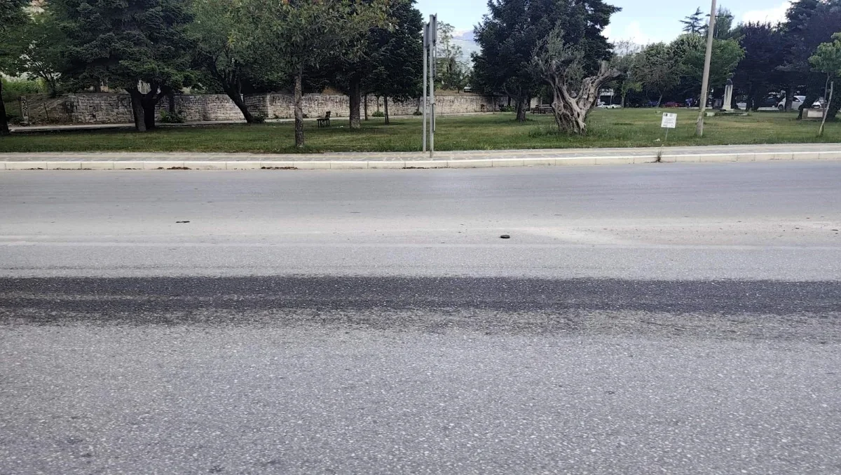 Ιωάννινα: Λάδια στο οδόστρωμα στη Δομπολη και κλειστή λωρίδα κυκλοφορίας