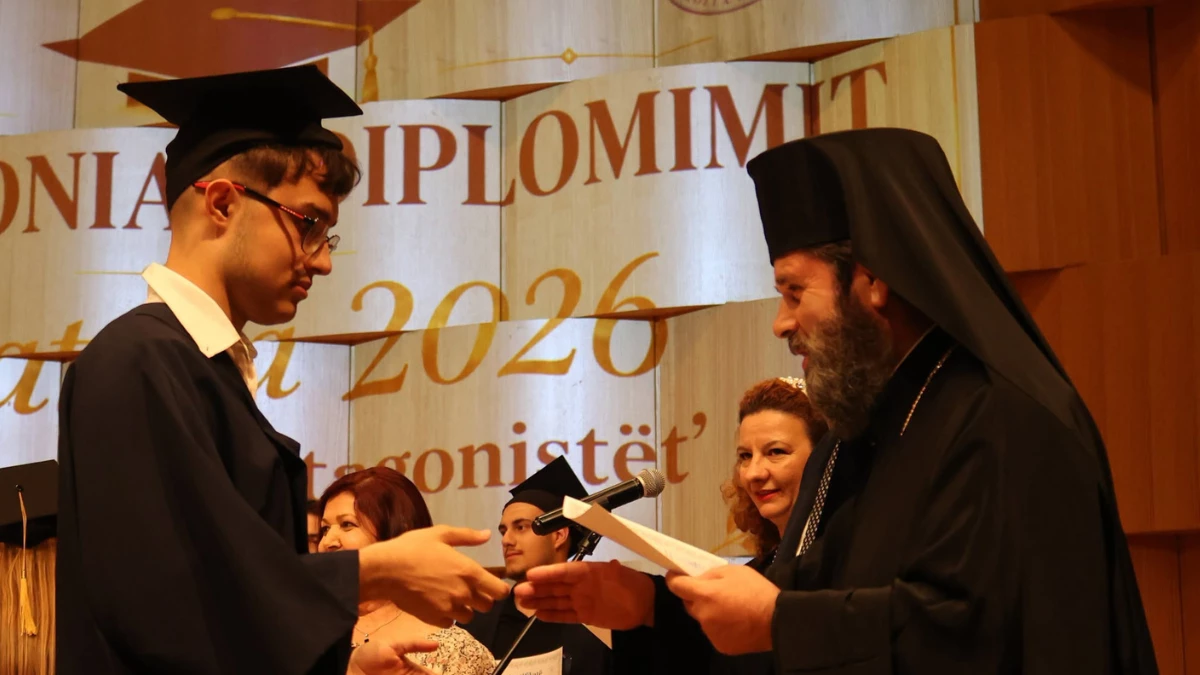 Απονεμήθηκαν τα απολυτήρια στους τελειόφοιτους μαθητές του Λυκείου της Ορθόδοξης Εκκλησίας στα Τίρανα