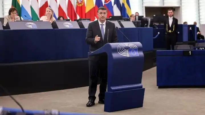 ΕΕ: Οκτώ σημαντικές αλλαγές για όσους ταξιδεύουν με αεροπλάνο