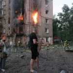 Ουκρανία: Τέσσερις νεκροί τη νύχτα, 30 από τα πλήγματα στο Κίεβο