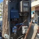 Επικίνδυνο ρολόι του ΔΕΔΔΗΕ δίπλα στα σχολεία της Ακαδημίας
